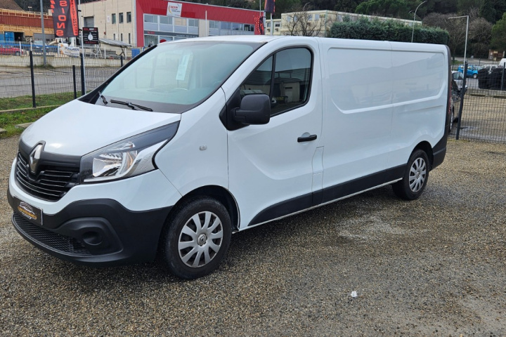 RENAULT TRAFIC FOURGON