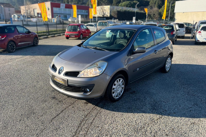 RENAULT CLIO III